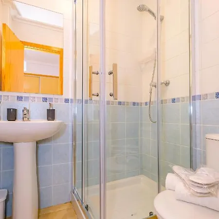 San Miguel 1-4 דירה